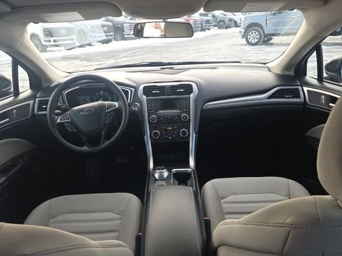 Used 2018 Ford Fusion S image 19