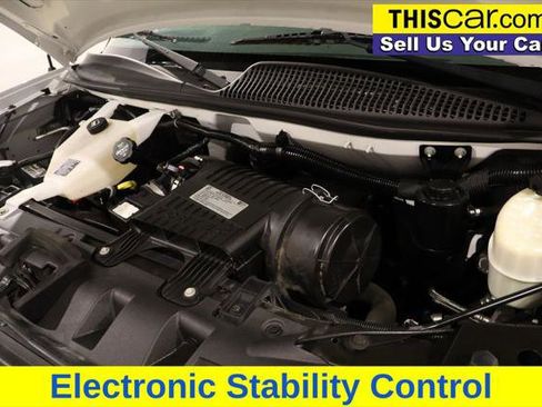Used 2017 Chevrolet Express 3500 image 22