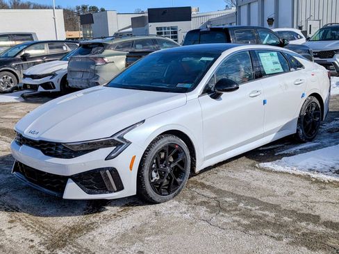New 2026 Kia K5 GT-Line image 1