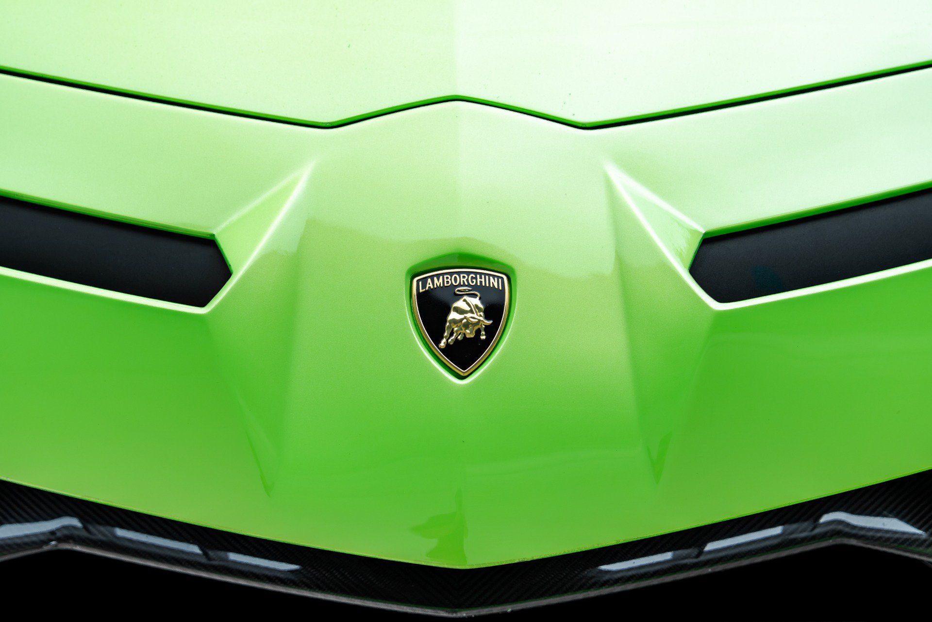 Used 2019 Lamborghini Aventador SVJ AWD/4WD image 43