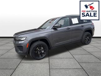 Used 2024 Jeep Grand Cherokee Altitude RWD 360° Tour