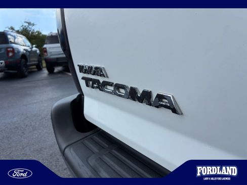 Used 2013 Toyota Tacoma 4x4 Double Cab w/ SR5 Pkg image 23