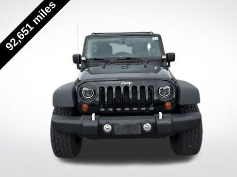 Used 2012 Jeep Wrangler Unlimited Sport AWD/4WD image 2