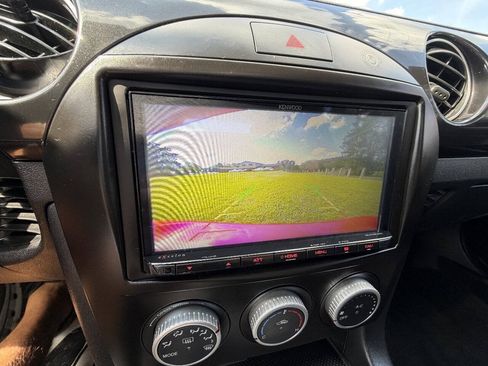 Used 2013 MAZDA MX-5 Miata Sport RWD image 20