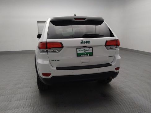 Used 2022 Jeep Grand Cherokee Laredo X AWD/4WD image 6