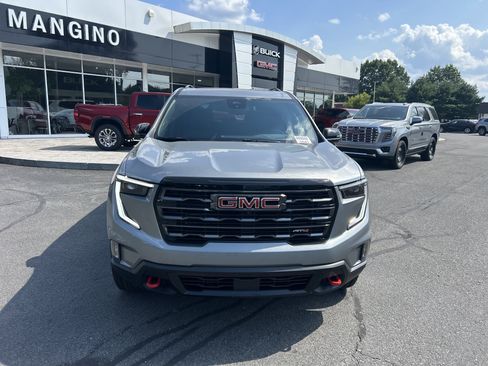 New 2026 GMC Acadia AT4 w/ Luxury Package AWD/4WD image 17