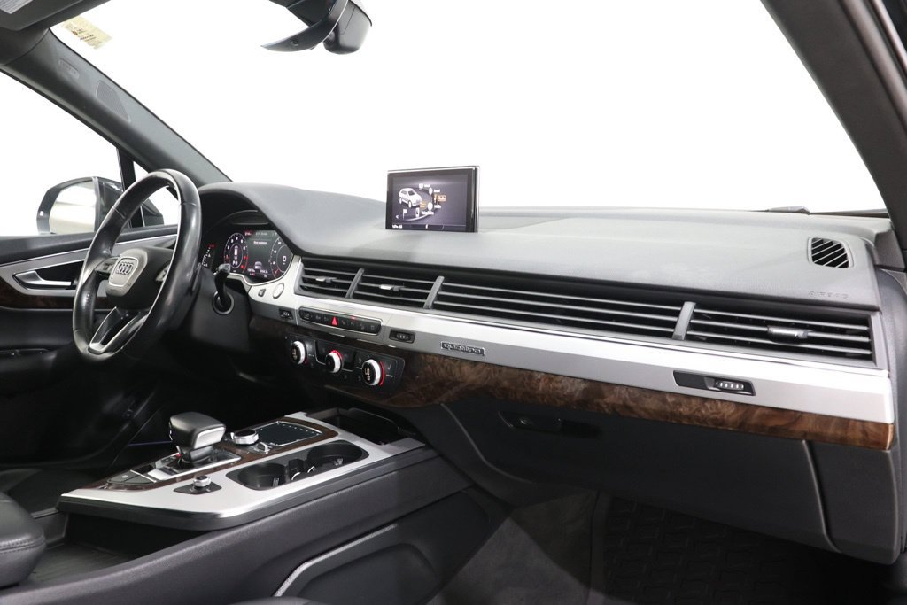 Used 2019 Audi Q7 2.0T Premium Plus AWD/4WD image 17