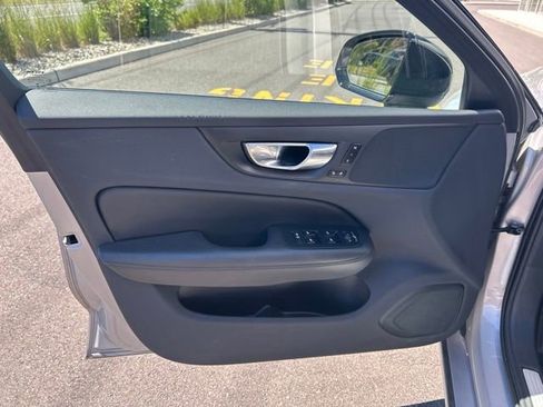 Used 2023 Volvo S60 B5 Plus w/ Climate Package AWD/4WD image 21