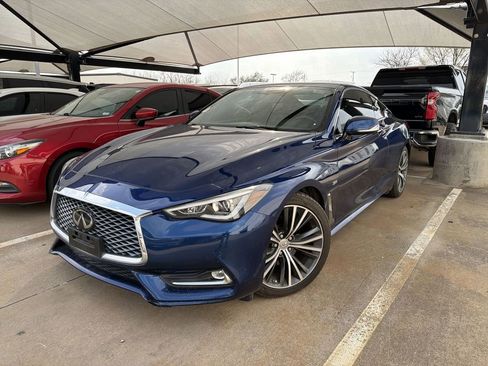 Used 2019 INFINITI Q60 3.0t Luxe w/ Essential Package image 1
