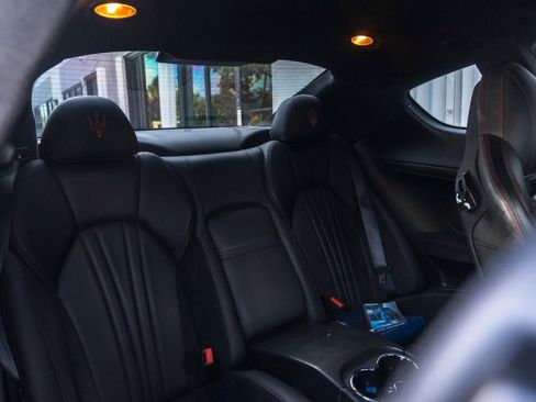 Used 2017 Maserati GranTurismo Sport RWD image 25
