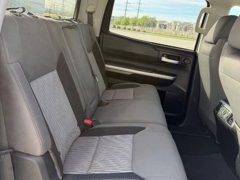 Used 2014 Toyota Tundra SR5 w/ SR5 Upgrade Package image 14
