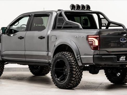 Used 2025 Ford F150 Lariat w/ Equipment Group 501A Mid image 14