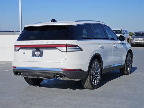 New 2026 Lincoln Aviator Reserve w/ Luxury Package image 7