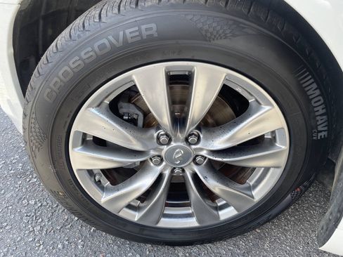 Used 2013 INFINITI M37 w/ Premium Pkg RWD image 26