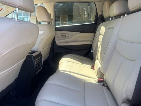 Used 2021 Nissan Murano SL w/ SL Moonroof Package FWD image 19