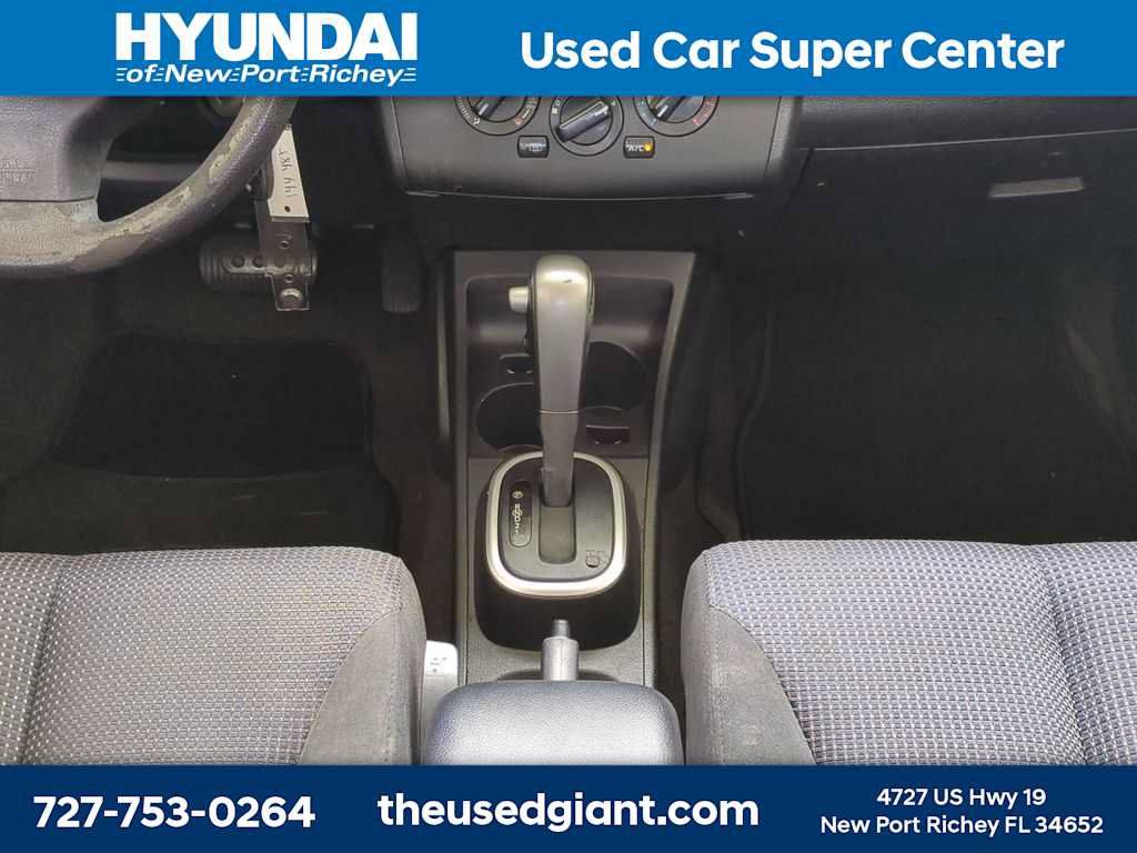 Used 2011 Nissan Versa Sedan FWD image 18