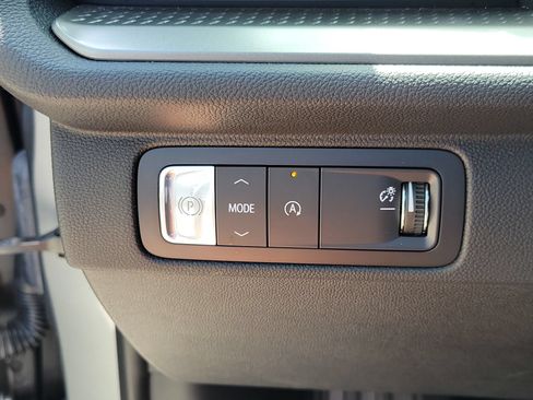 Used 2024 Chevrolet Traverse LS w/ Midnight/Sport Edition FWD image 32