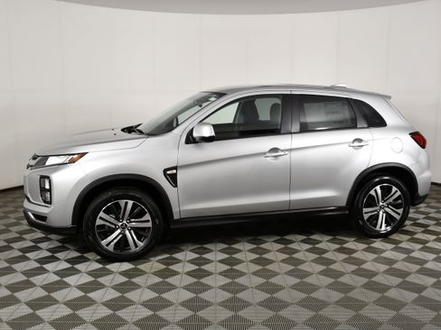New 2026 Mitsubishi Outlander Sport ES AWD/4WD image 9