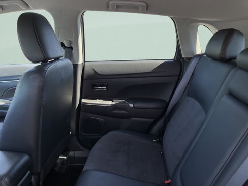 Used 2025 Mitsubishi Outlander Sport SE AWD/4WD image 22