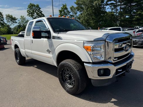 Used 2012 Ford F250 Lariat w/ Chrome Pkg AWD/4WD image 7