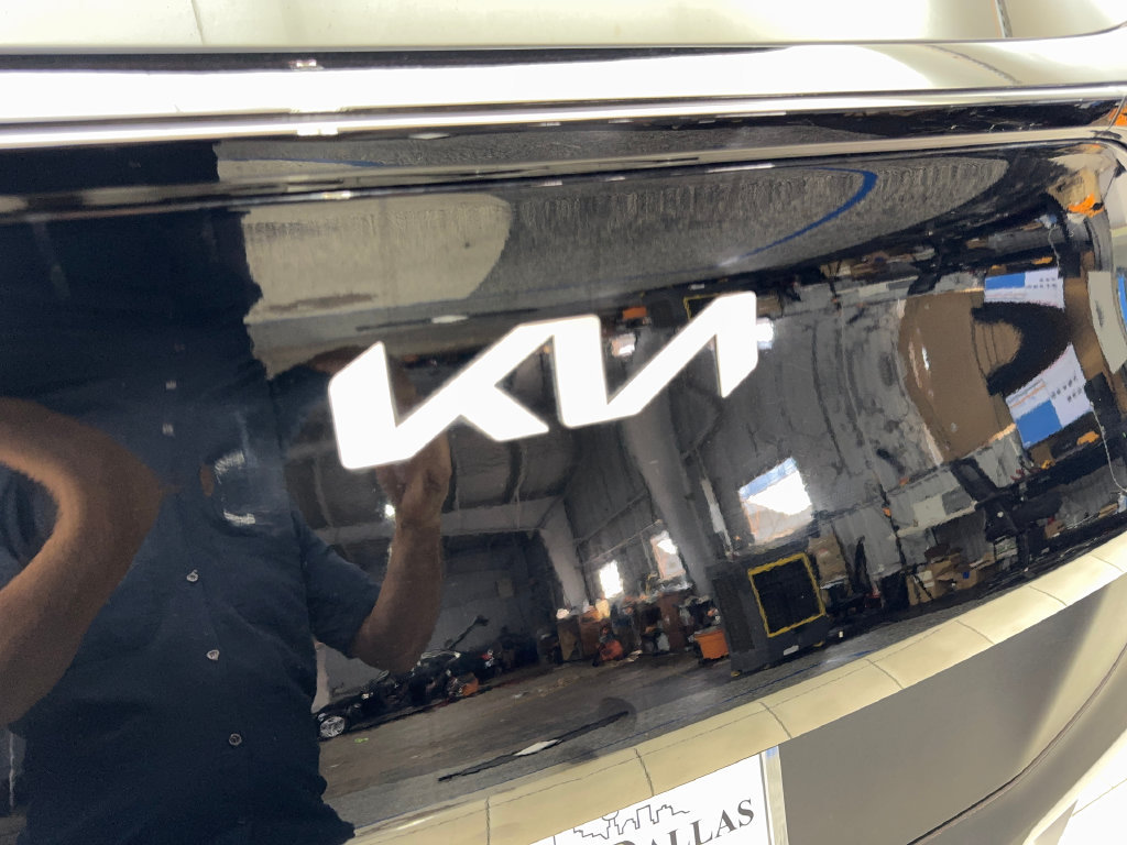 Used 2024 Kia Sportage EX FWD image 21