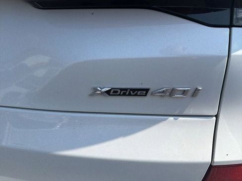 Used 2025 BMW X5 xDrive40i w/ Executive Package image 15