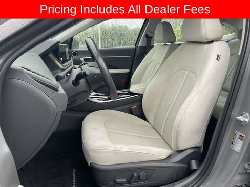 Used 2023 Hyundai Sonata SEL w/ Convenience Package FWD image 19
