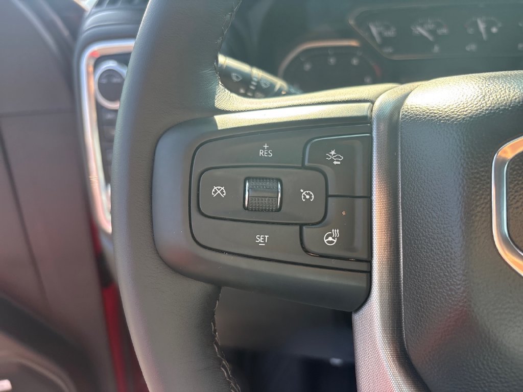 Used 2022 GMC Sierra 2500 SLT w/ SLT Preferred Package AWD/4WD image 34