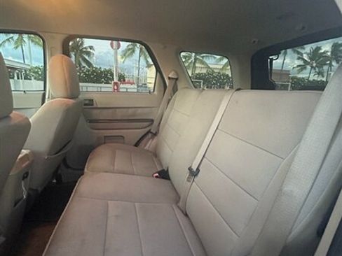 Used 2010 Ford Escape XLT image 11