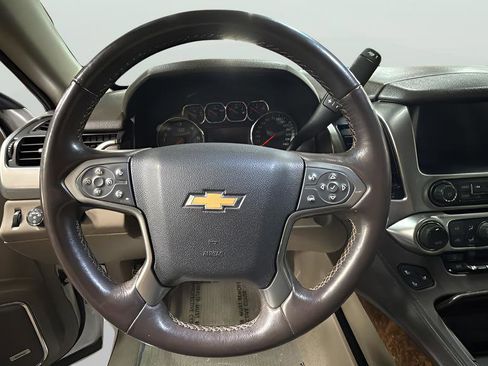 Used 2020 Chevrolet Tahoe Premier AWD/4WD image 15