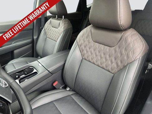 Certified 2026 Nissan Murano Platinum w/ Cargo Package AWD/4WD image 20