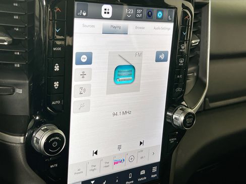 Used 2022 RAM 1500 Big Horn image 14