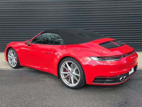 Used 2024 Porsche 911 Carrera S image 3