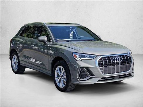 Certified 2025 Audi Q3 2.0T Premium w/ Convenience Package AWD/4WD image 6