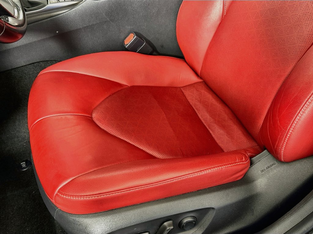 Used 2021 Toyota Camry XSE FWD image 18