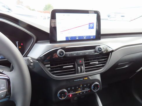 New 2026 Ford Escape Active w/ Cold Weather Package image 10