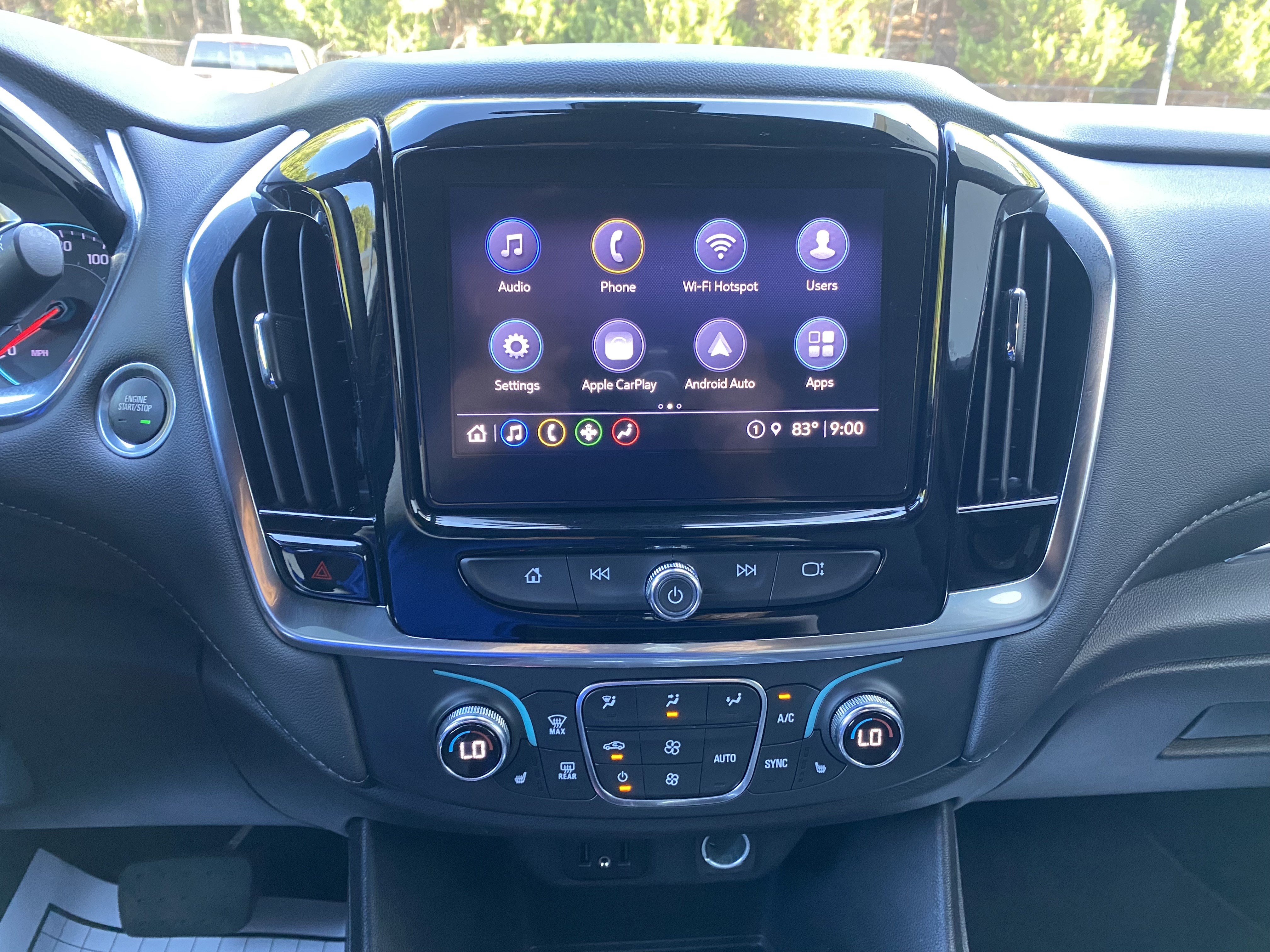 Used 2023 Chevrolet Traverse LT FWD image 24
