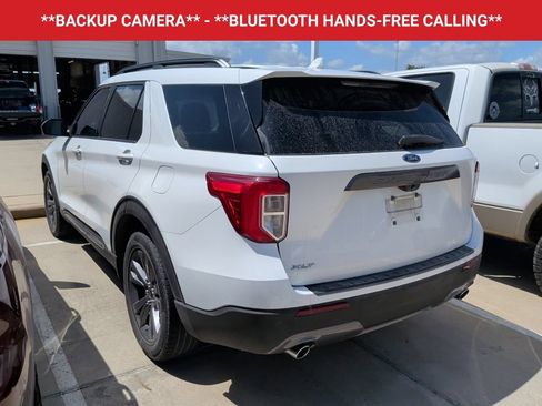 Used 2021 Ford Explorer XLT w/ Equipment Group 202A RWD image 5