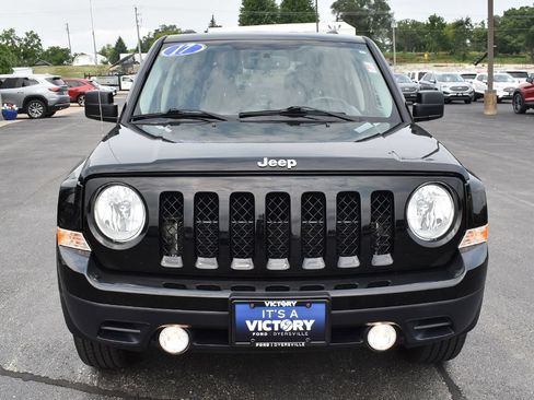 Used 2017 Jeep Patriot Latitude AWD/4WD image 20