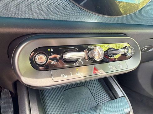 Certified 2025 MINI Cooper Countryman S w/ Comfort Package Max AWD/4WD image 18
