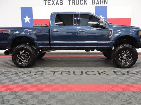 Used 2017 Ford F250 Lariat w/ Chrome Package AWD/4WD image 14