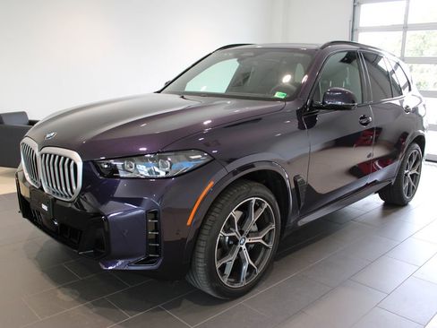 Used 2026 BMW X5 xDrive40i w/ Executive Package image 12
