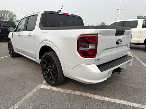 Used 2026 Ford Maverick Lobo AWD/4WD image 6