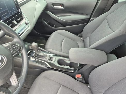 Used 2020 Toyota Corolla LE FWD image 14