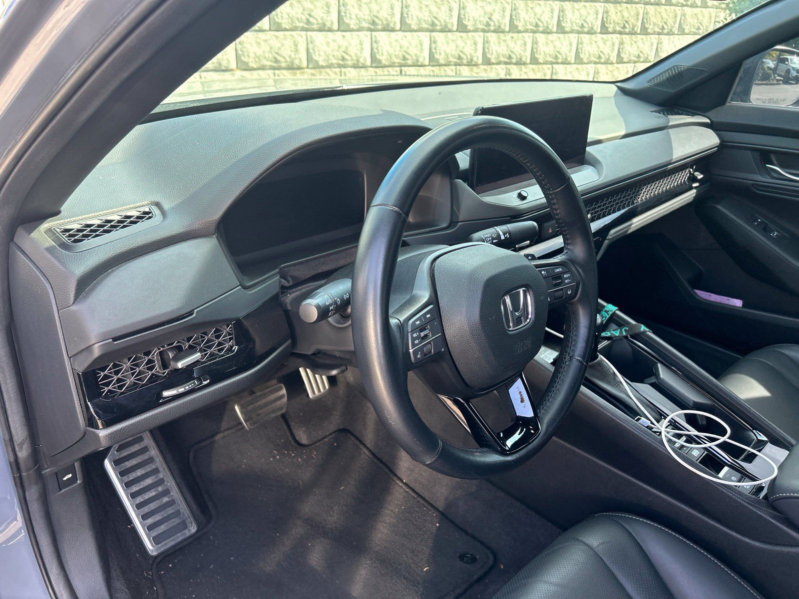 Used 2023 Honda Accord Sport image 8