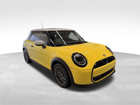 Certified 2025 MINI Cooper S FWD image 7