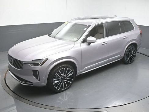 Certified 2026 Volvo XC90 B6 Plus w/ Protection Package Premier AWD/4WD image 45
