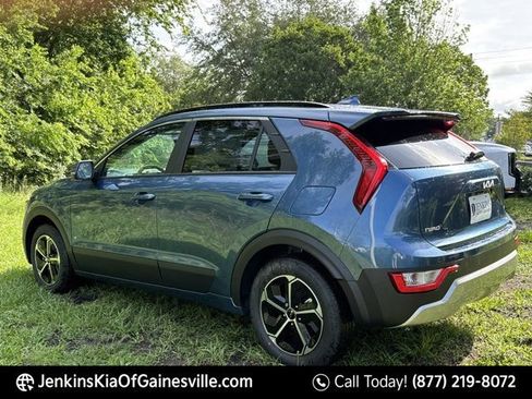 New 2026 Kia Niro EX FWD image 5