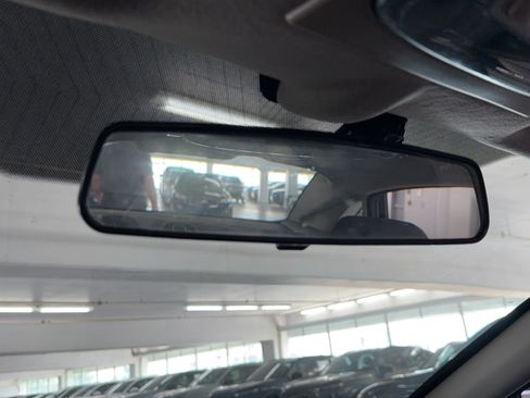 Used 2015 Ford Fiesta SE FWD image 24