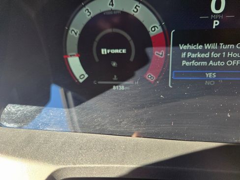 Used 2025 Toyota Tacoma TRD Off-Road image 11